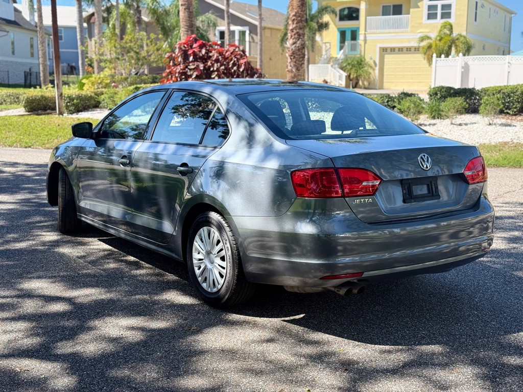 2014 Volkswagen Jetta Image 3