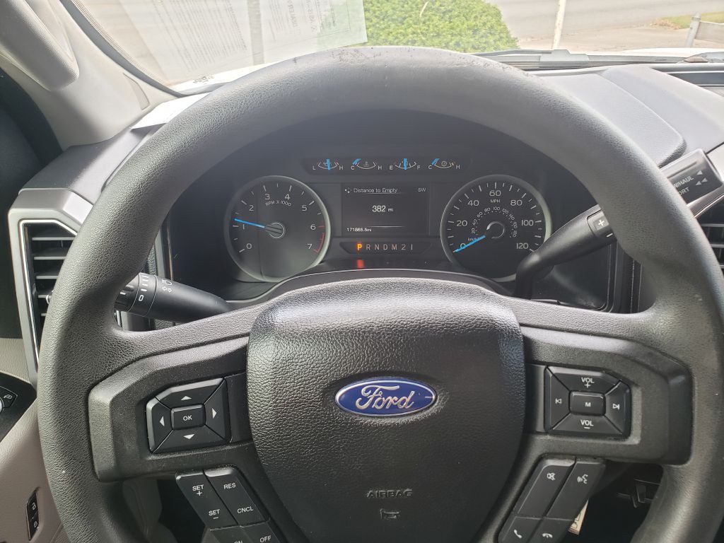 2017 Ford F-150 Image 11