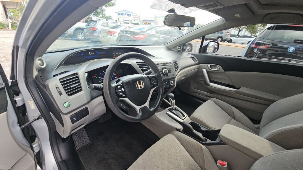 2012 Honda Civic Image 11