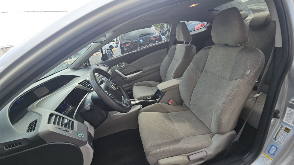 2012 Honda Civic Image 12