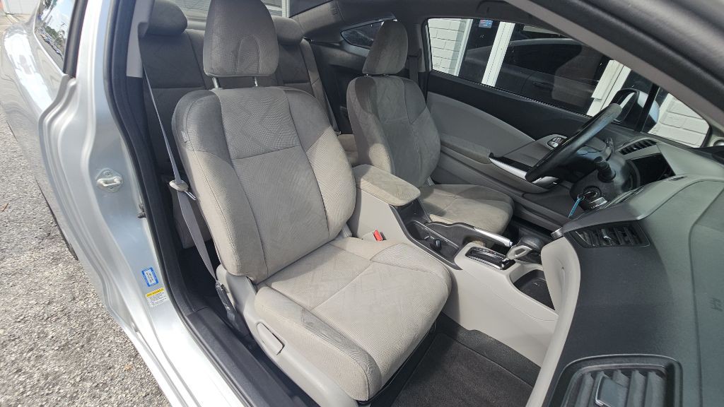 2012 Honda Civic Image 13
