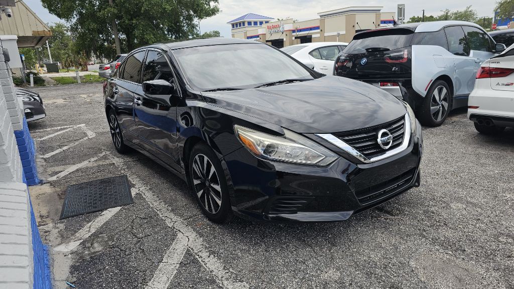 2017 Nissan Altima Image 3