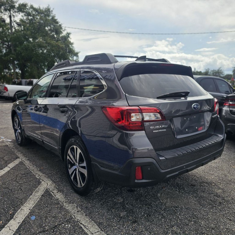 2018 Subaru Outback Image 8