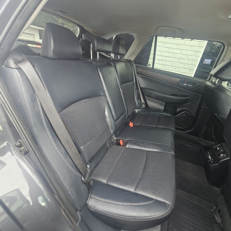 2018 Subaru Outback Image 15
