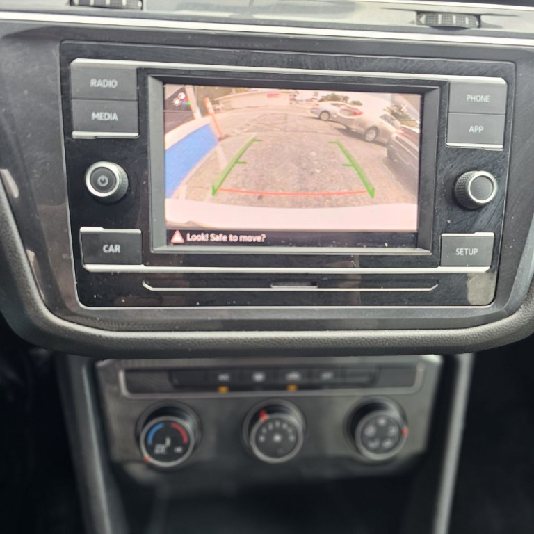 2018 Volkswagen Tiguan Image 19