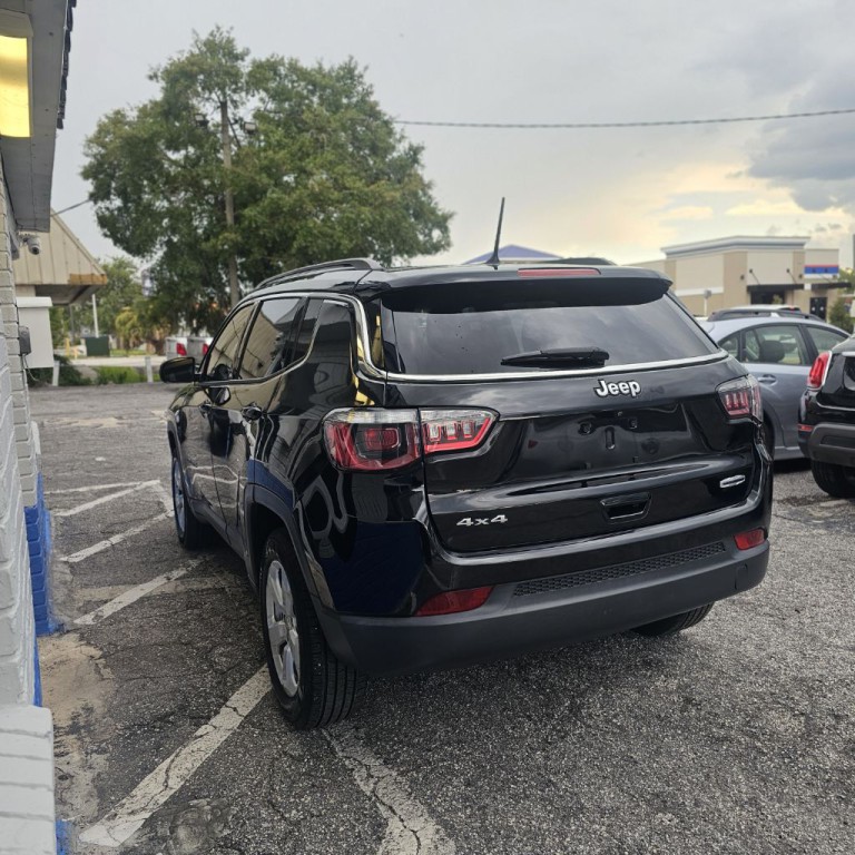 2018 Jeep Compass Image 8