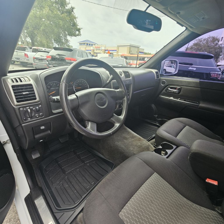2011 Chevrolet Colorado Image 13
