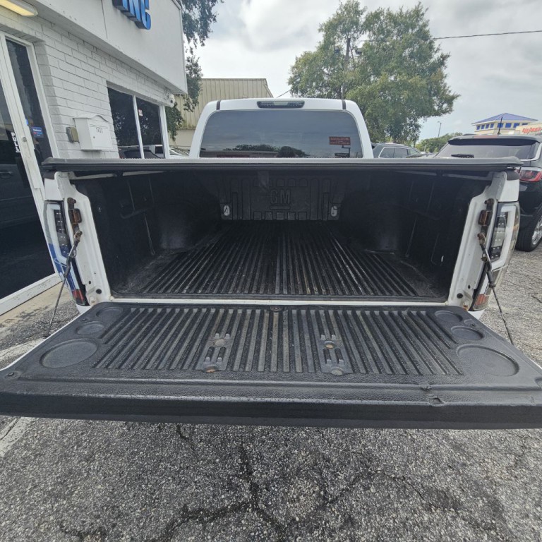 2011 Chevrolet Colorado Image 17
