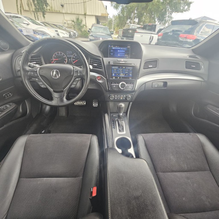 2016 Acura ILX Image 9