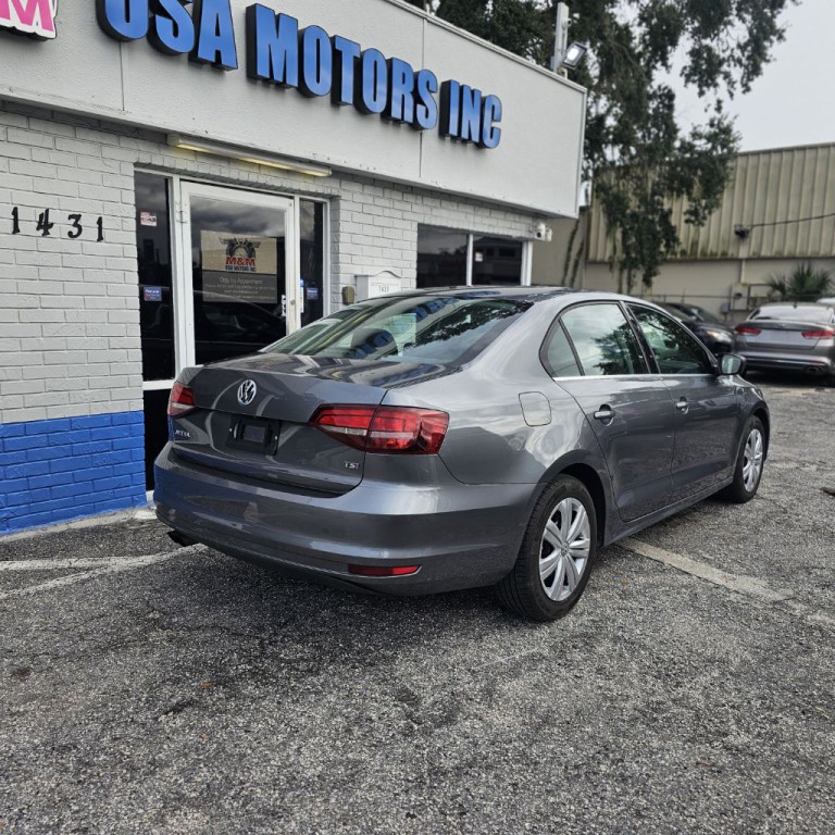 2017 Volkswagen Jetta Image 8
