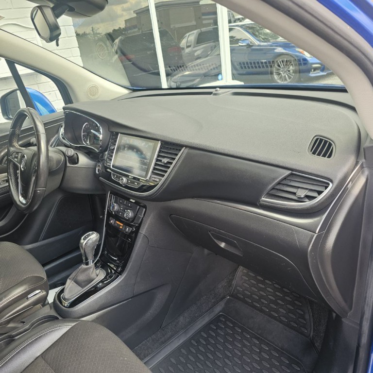 2018 Buick Enclave Image 13