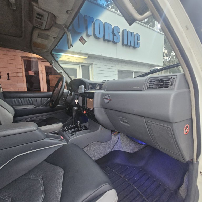 1996 Toyota Land Cruiser Image 33