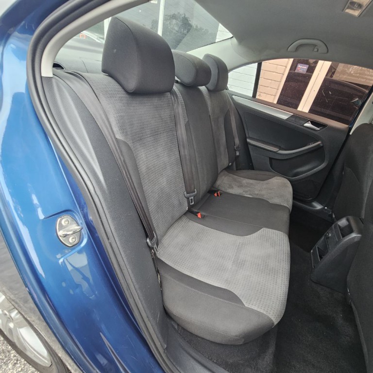 2018 Volkswagen Jetta Image 14