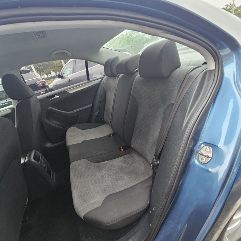 2018 Volkswagen Jetta Image 15