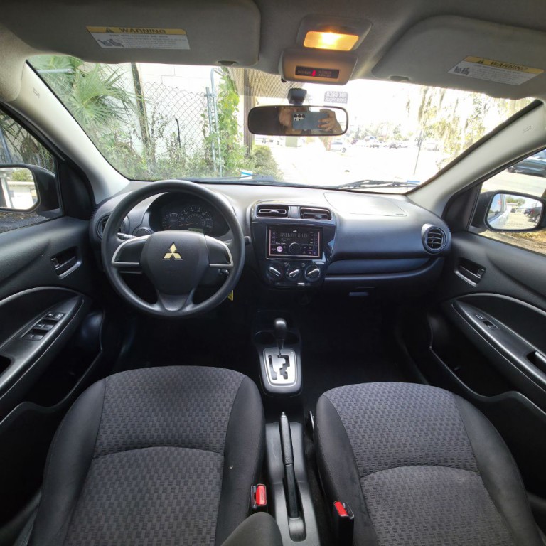 2017 Mitsubishi Mirage Image 9