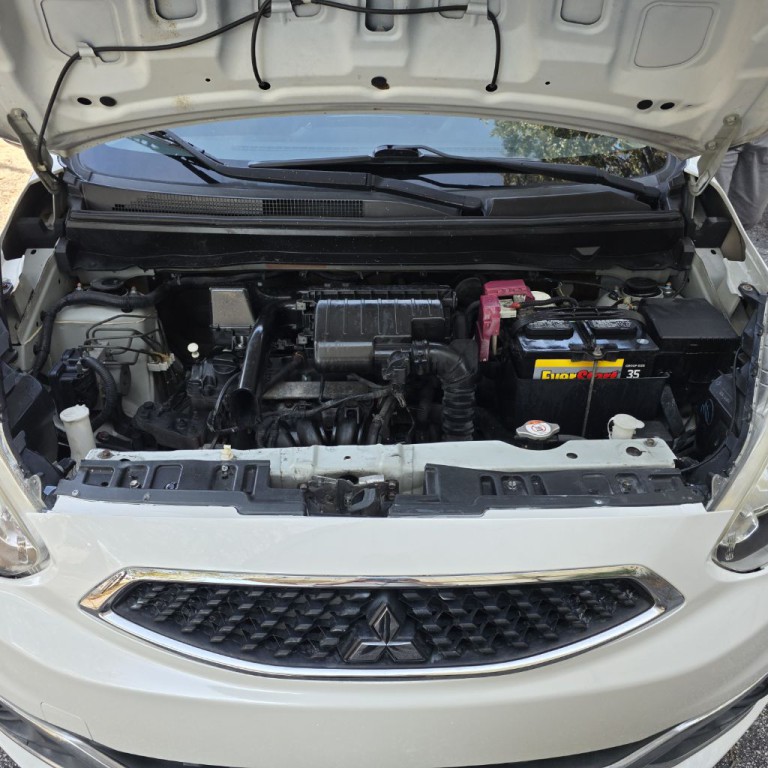 2017 Mitsubishi Mirage Image 17