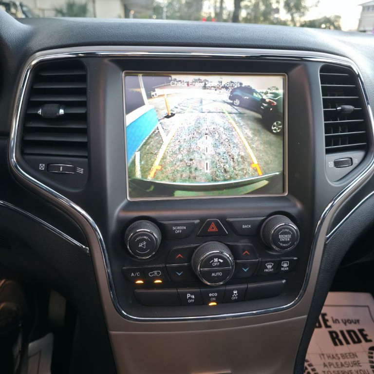 2015 Jeep Grand Cherokee Image 19