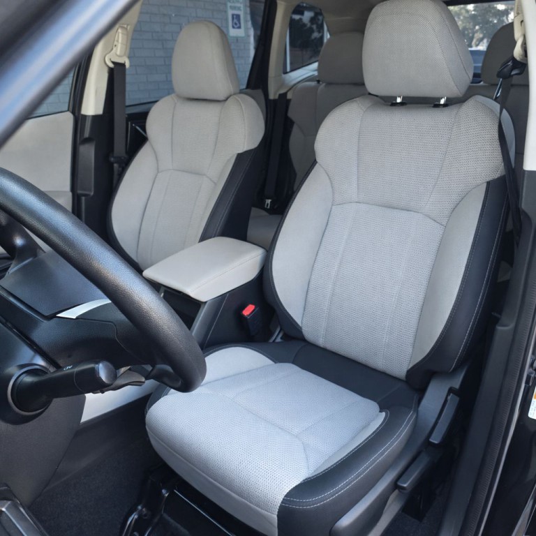 2019 Subaru Forester Image 14