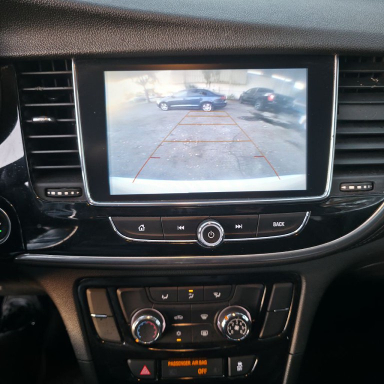 2019 Buick Enclave Image 18