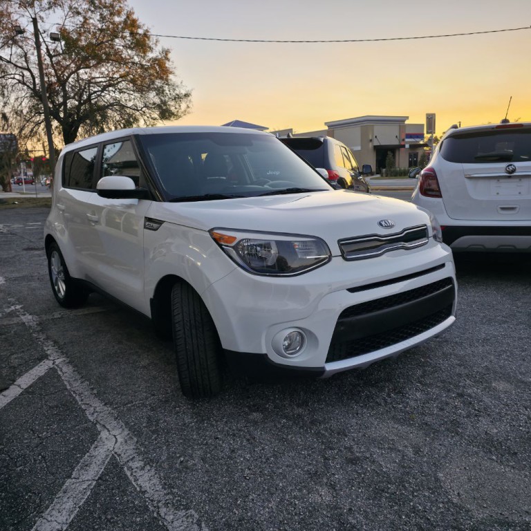 2017 Kia Soul Image 3