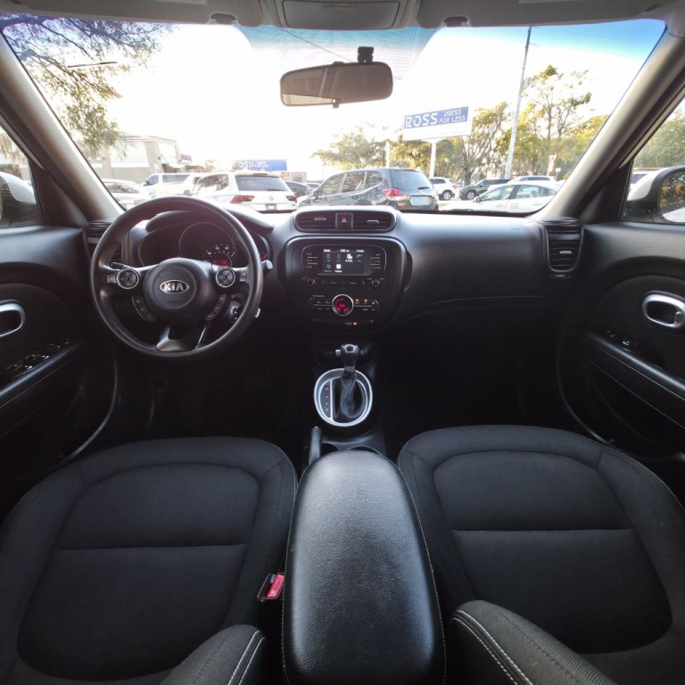 2017 Kia Soul Image 9