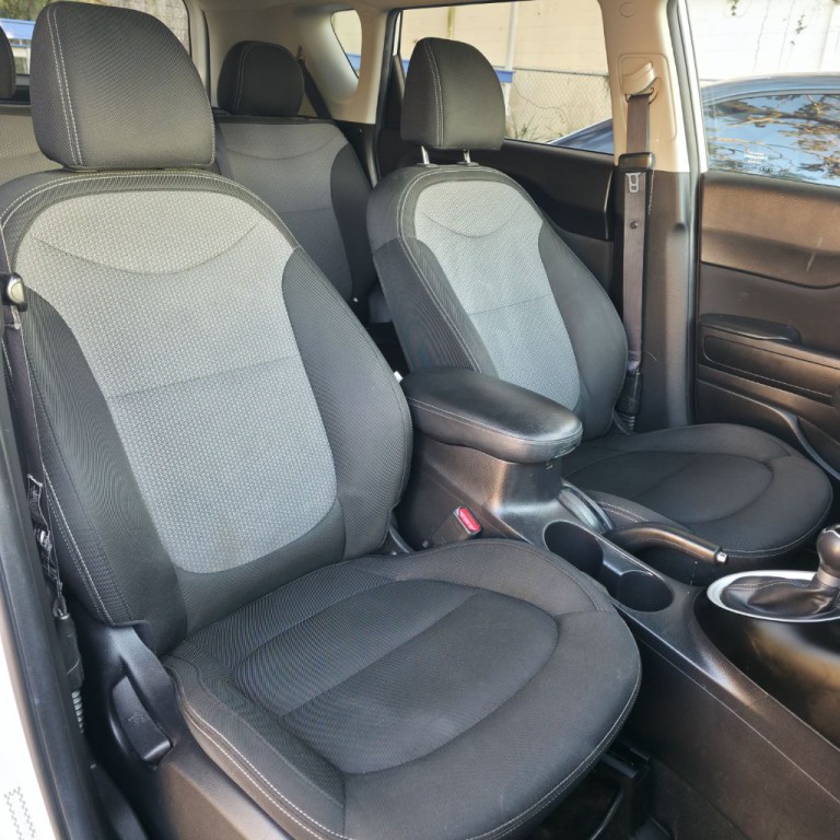 2017 Kia Soul Image 11