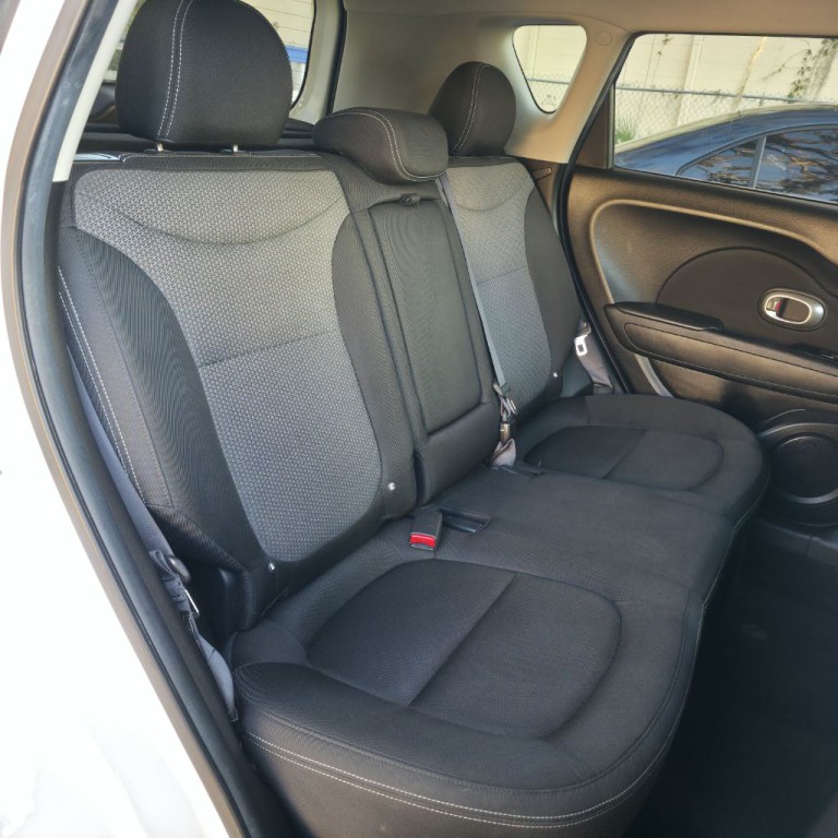 2017 Kia Soul Image 15