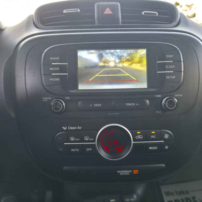 2017 Kia Soul Image 17