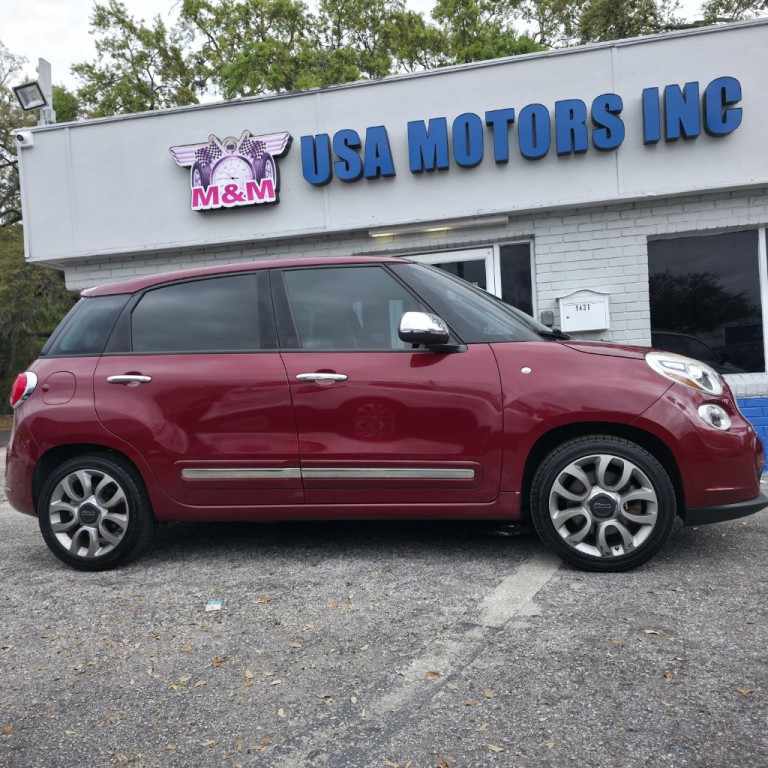 2017 FIAT 500L Image 5