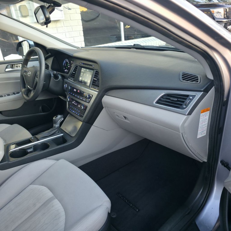2017 Hyundai Sonata Image 13