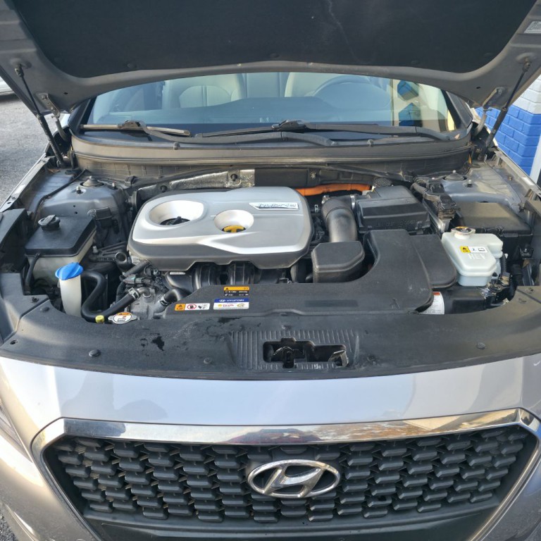 2017 Hyundai Sonata Image 19