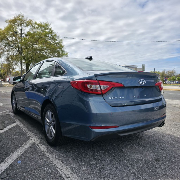 2017 Hyundai Sonata Image 8