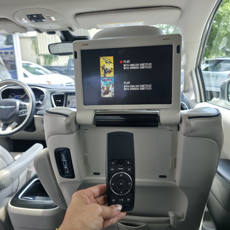 2018 Chrysler Pacifica Image 20