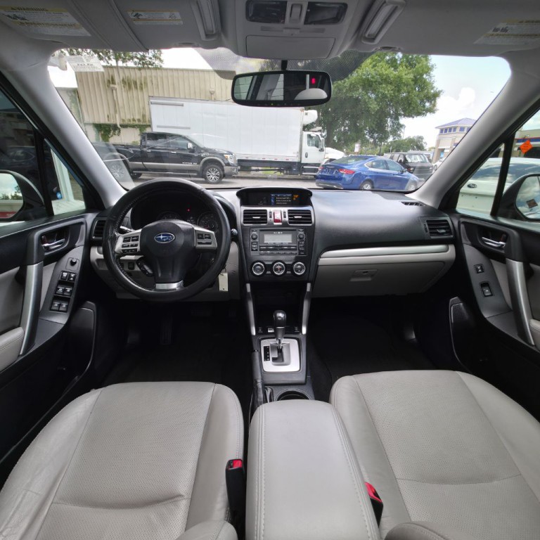 2015 Subaru Forester Image 9