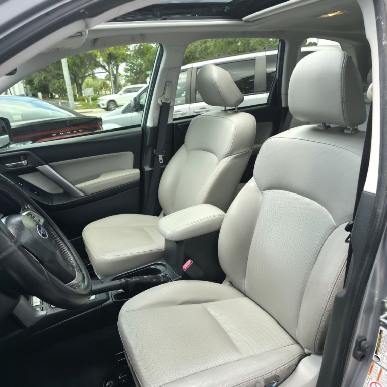 2015 Subaru Forester Image 10
