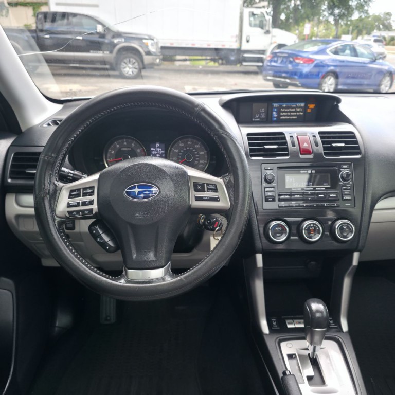 2015 Subaru Forester Image 15