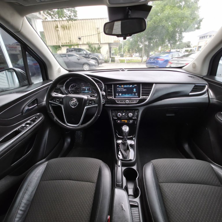 2017 Buick Enclave Image 8