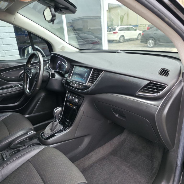 2017 Buick Enclave Image 11