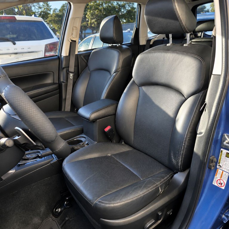 2015 Subaru Forester Image 2