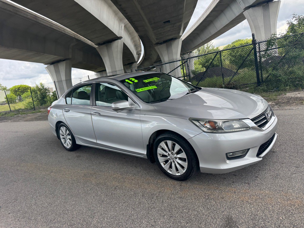 2013 Honda Accord Image 2
