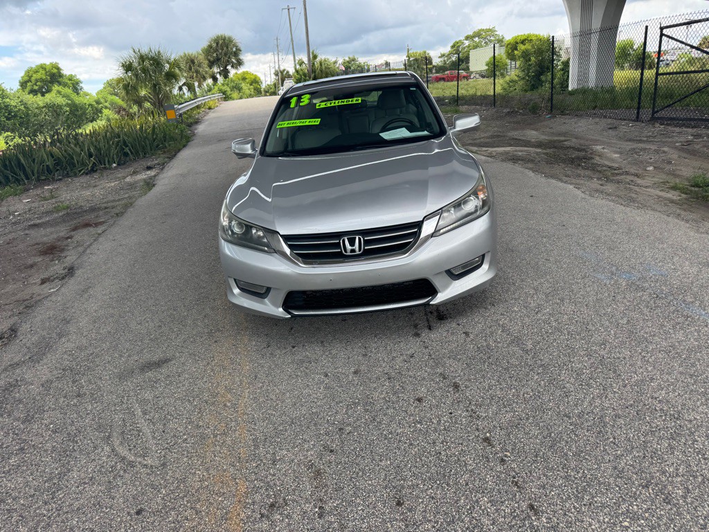 2013 Honda Accord Image 3