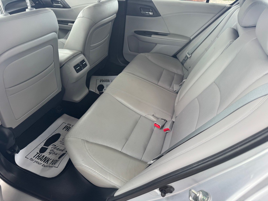 2013 Honda Accord Image 12