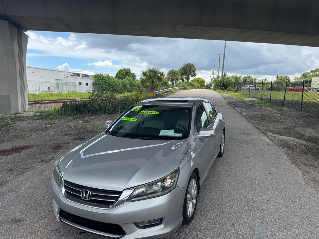 2013 Honda Accord Image 19