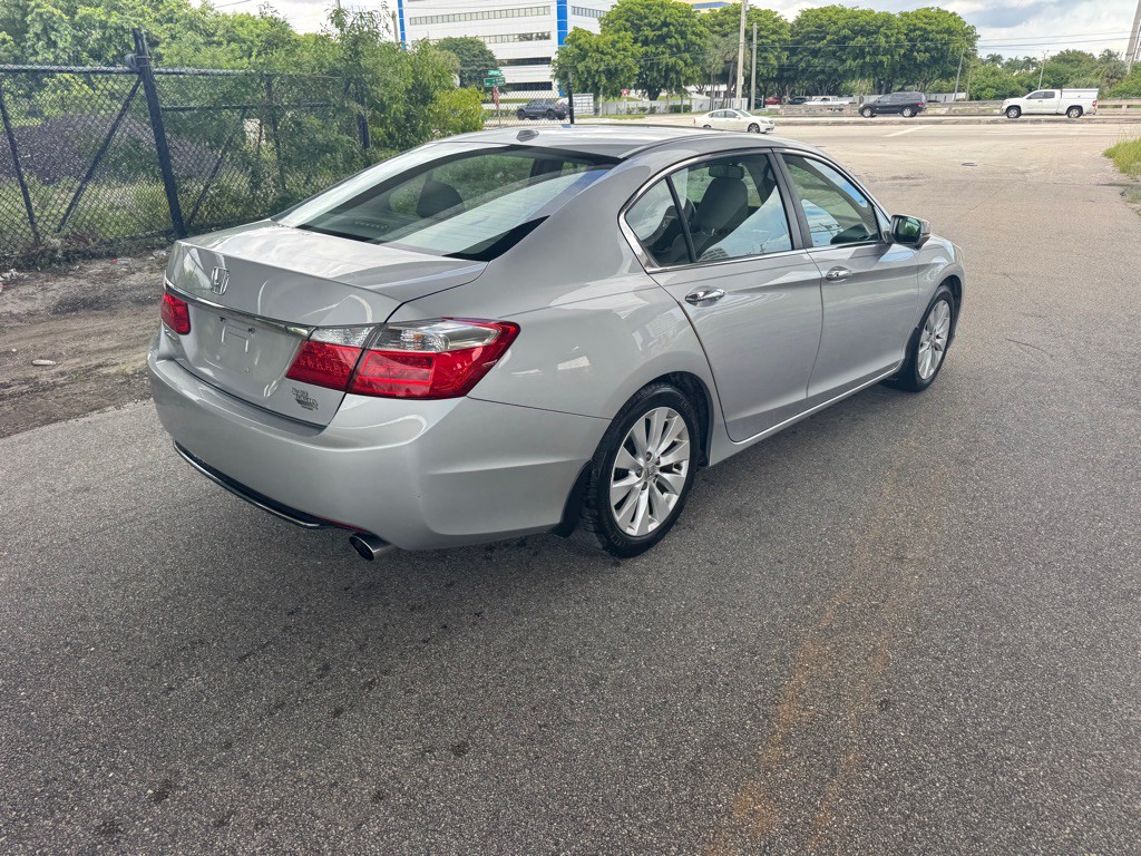 2013 Honda Accord Image 21