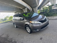 Image for 2012 Toyota Sienna LE ID: 6829695
