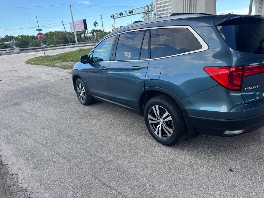 2016 Honda Pilot Image 10