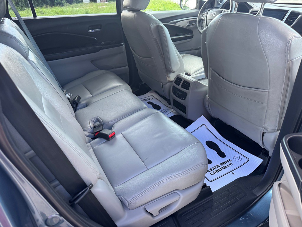 2016 Honda Pilot Image 17
