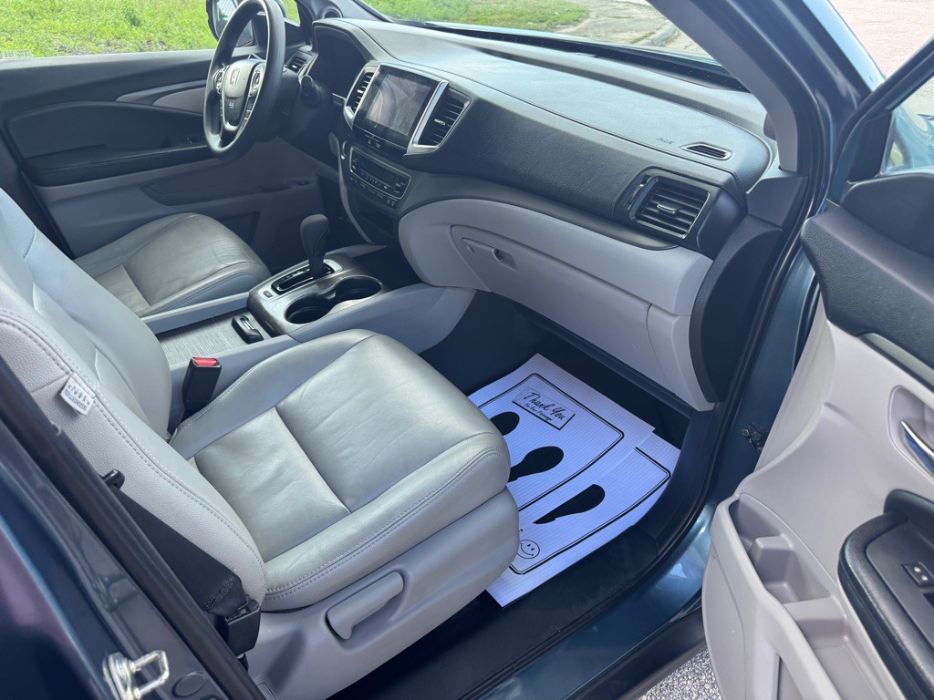 2016 Honda Pilot Image 19