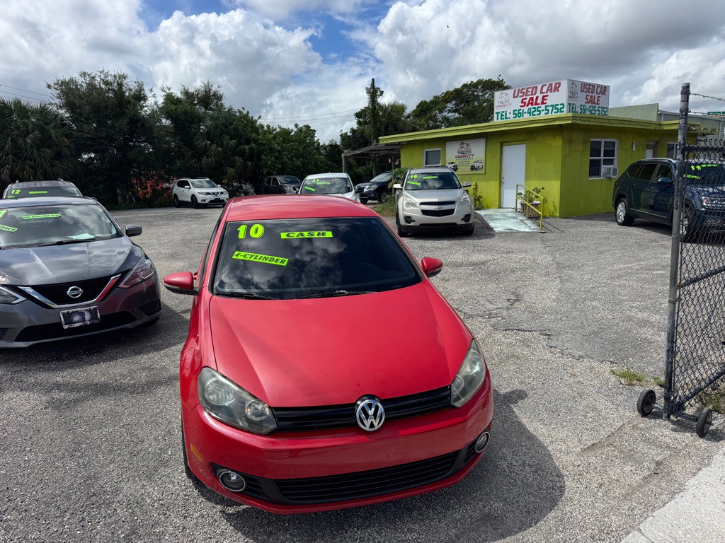 2010 Volkswagen Golf Image 14