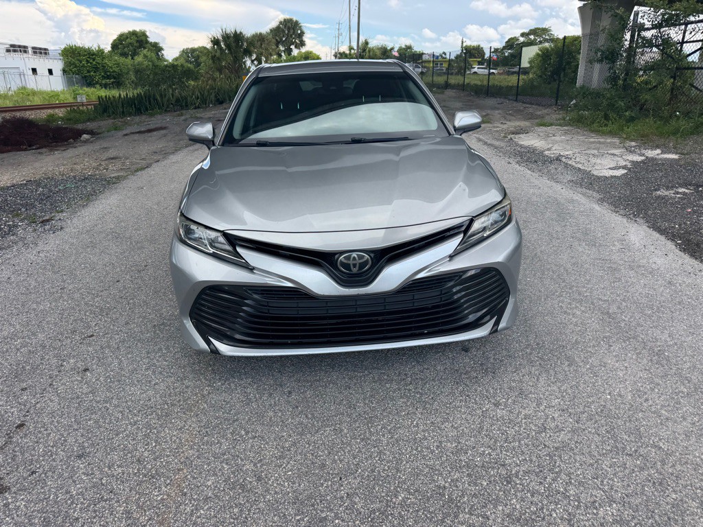 2018 Toyota Camry Image 6